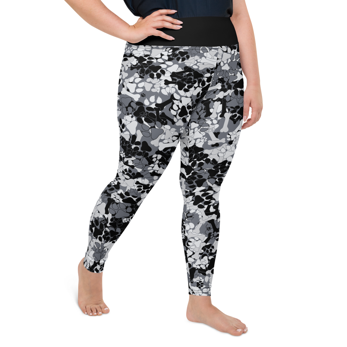 Grey camo leggings in plus size